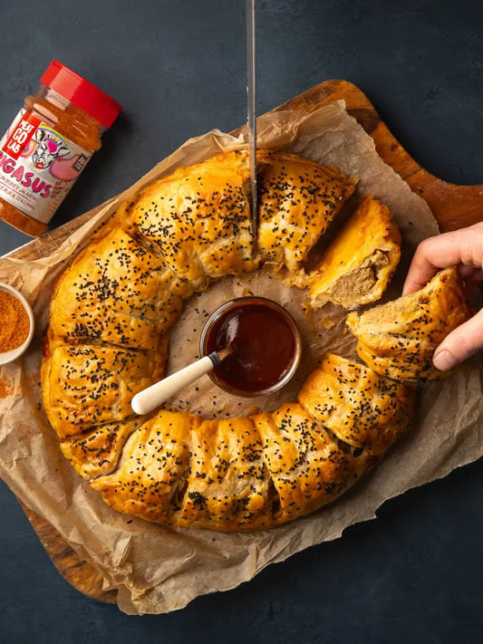 Pigasus Sausage Roll Garland Rezept